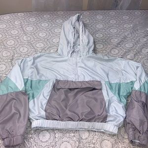 Wind breaker